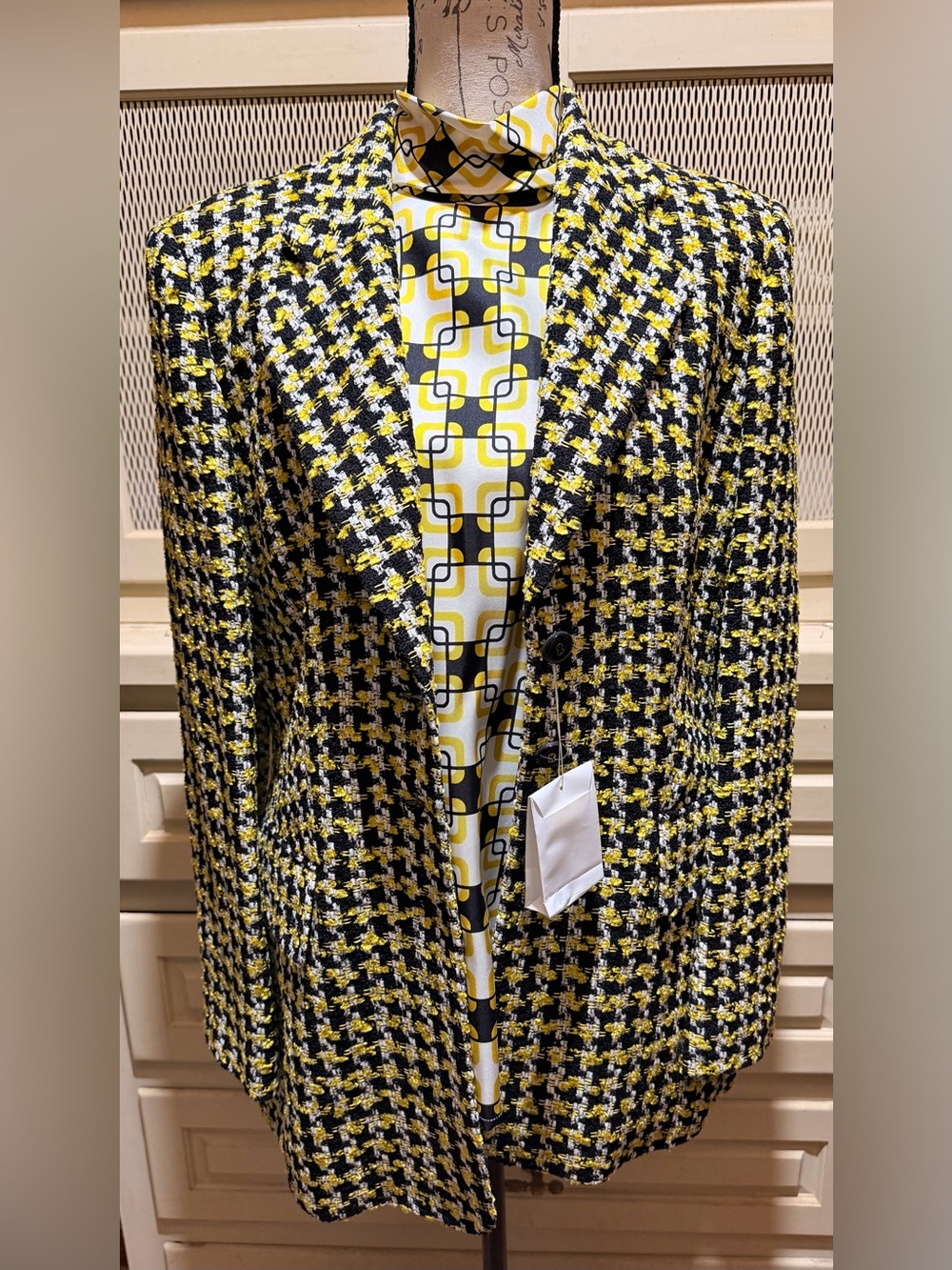 NWT VTG Escada Yellow Tweed Blazer & Silk Blouse Set